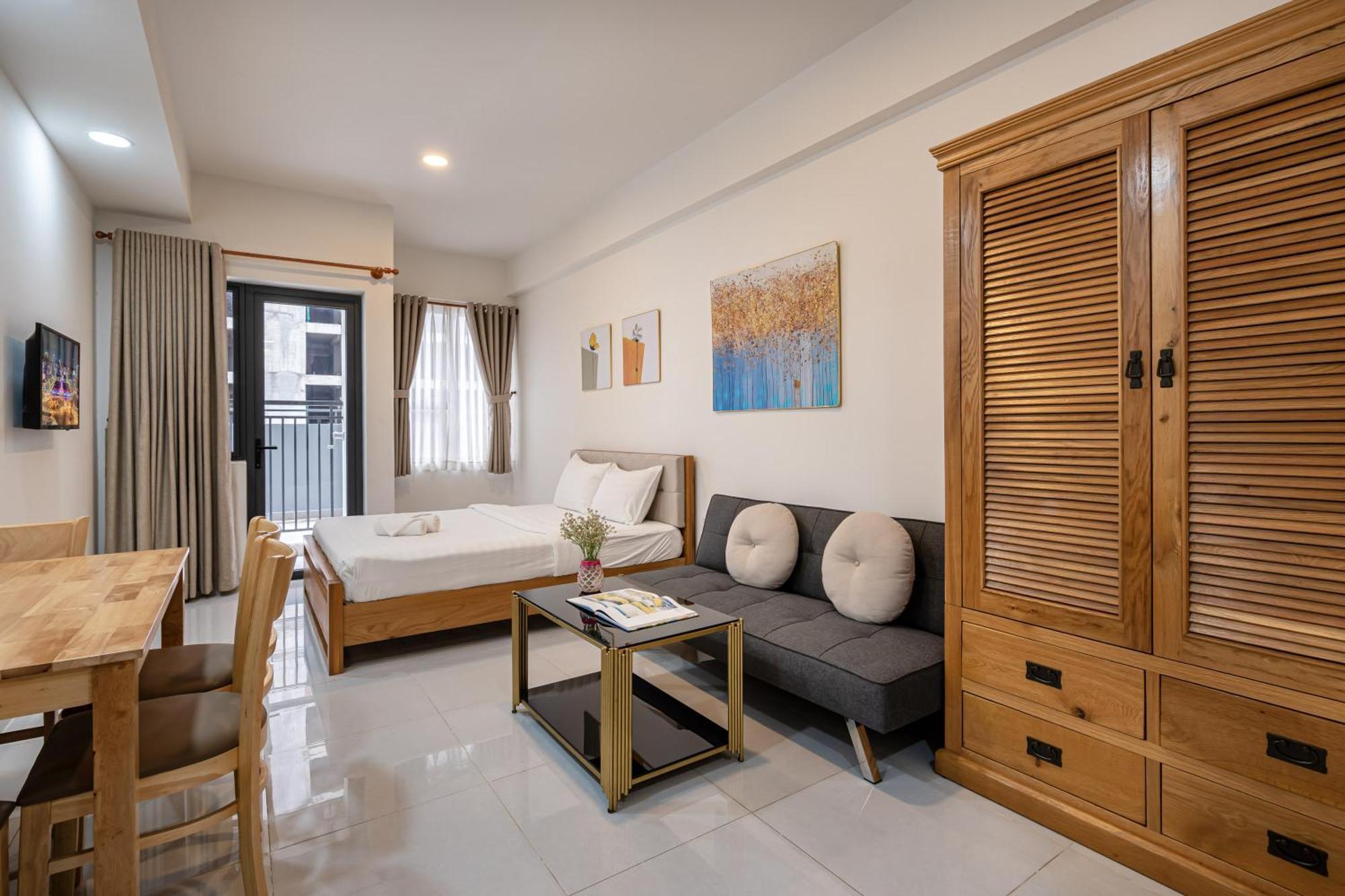 Otis Soho Saigon Balcony Apartment Ho Chi Minh City Exterior photo